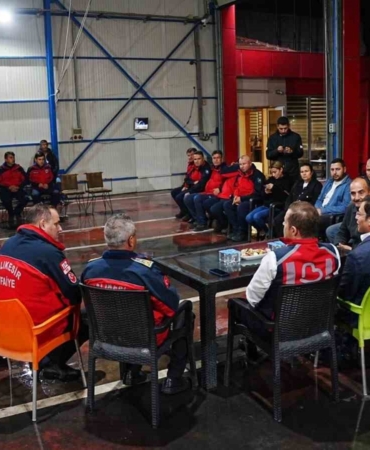 Ahmet Akın’dan Sındırgı’ya moral ziyareti