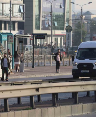 Kocaeli, Sakarya, Düzce ve Bolu’da "Ata’ya saygı" için hayat durdu