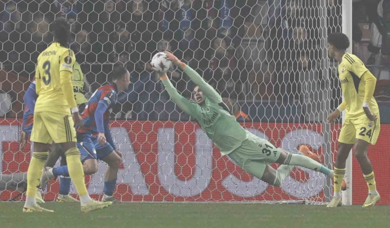 UEFA Avrupa Ligi: Viktoria Plzen: 0 - Fenerbahçe: 0 (Maç sonucu)