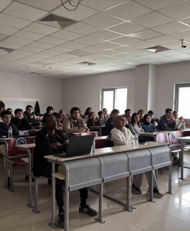 SAÜ’de Siber Kalkan: Öğrenciler geleceğin tehditlerine hazırlanıyor