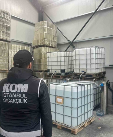Çatalca’da depoya kaçak etil alkol baskını: 9 gözaltı