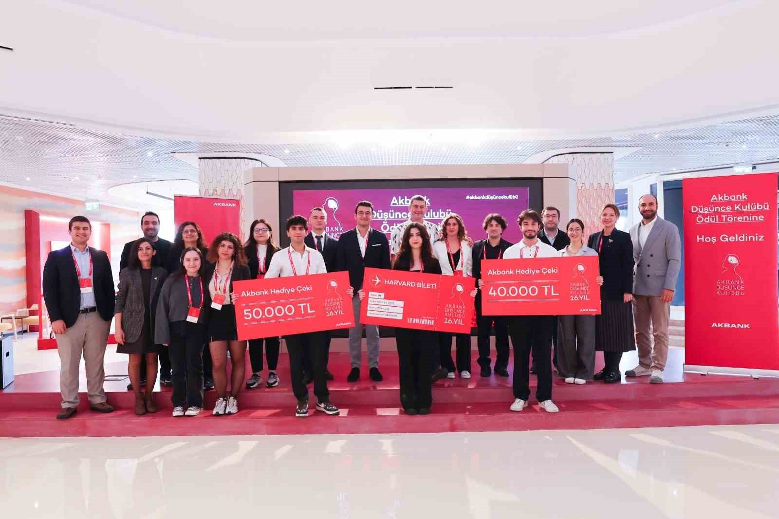 Akbank Düşünce Kulübü ile gençler Harvard Yaz Okulu yolunda