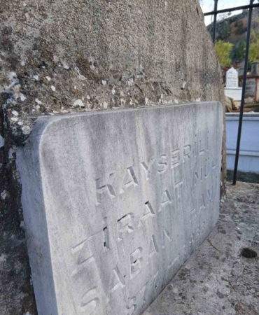 Bilecik’te tarihi keşif: Ünlü şairin babasının mezarı ortaya çıktı