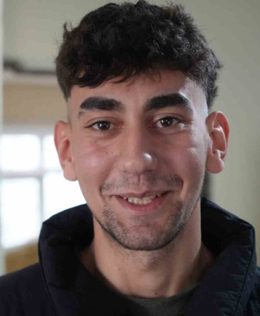 Buz gibi evde tek başına yaşayan gencin yürek burkan hikayesi