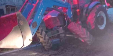Bilecik’te traktör ile minibüs çarpıştı: 3 yaralı