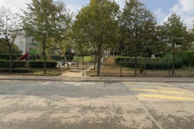 Çöp kamyonunun çarptığı belediye işçisi hayatını kaybetti