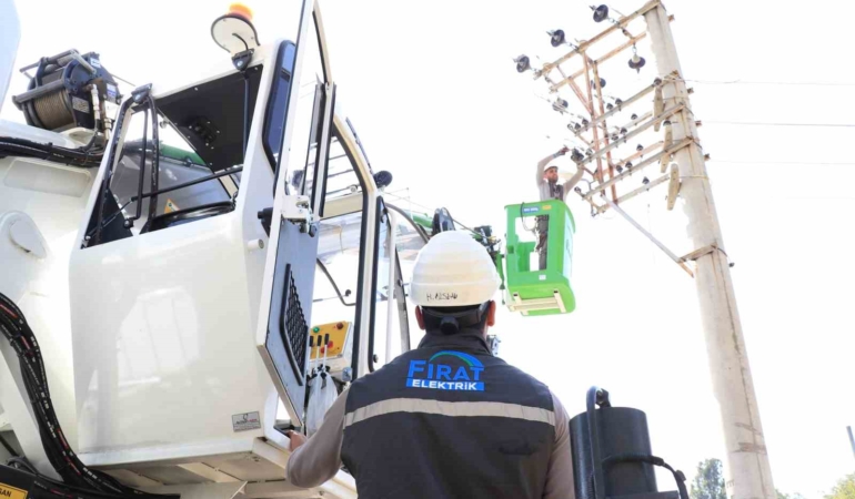 Fırat EDAŞ, zorlu kış şartlarına karşı sahada önlemlerini aldı