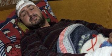 Otizmli genci "odunluğa baktı" diye darbeden fırın çalışanı tutuklandı