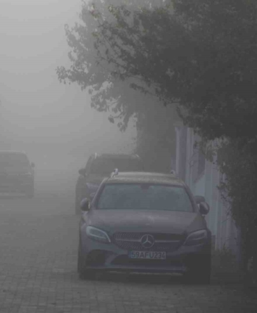 Tekirdağda yoğun sis etkili oldu: Kent adeta sisin içinde kayboldu