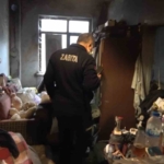 Yalnız yaşayan adamın evinde korkunç manzara