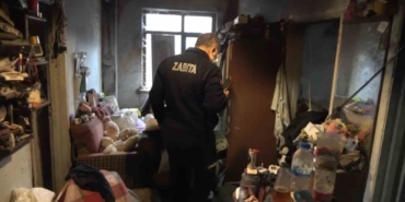 Yalnız yaşayan adamın evinde korkunç manzara