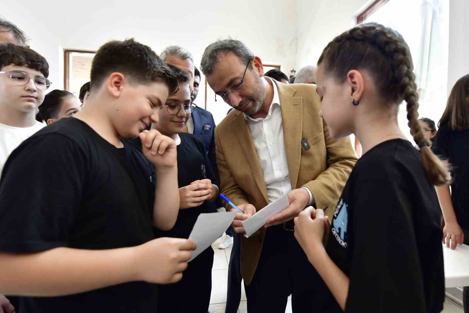 Başkan Ahmet Cin’den üniversiteyi kazanan gençlere müjde: 15 bin liralık eğitim desteği başladı