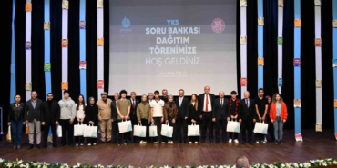 Başiskele’de 1219 öğrenciye YKS soru bankası desteği