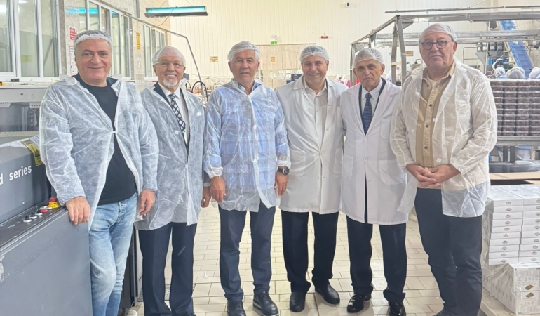 Bursa iş dünyasından kestane şekeri üretimine yakın takip