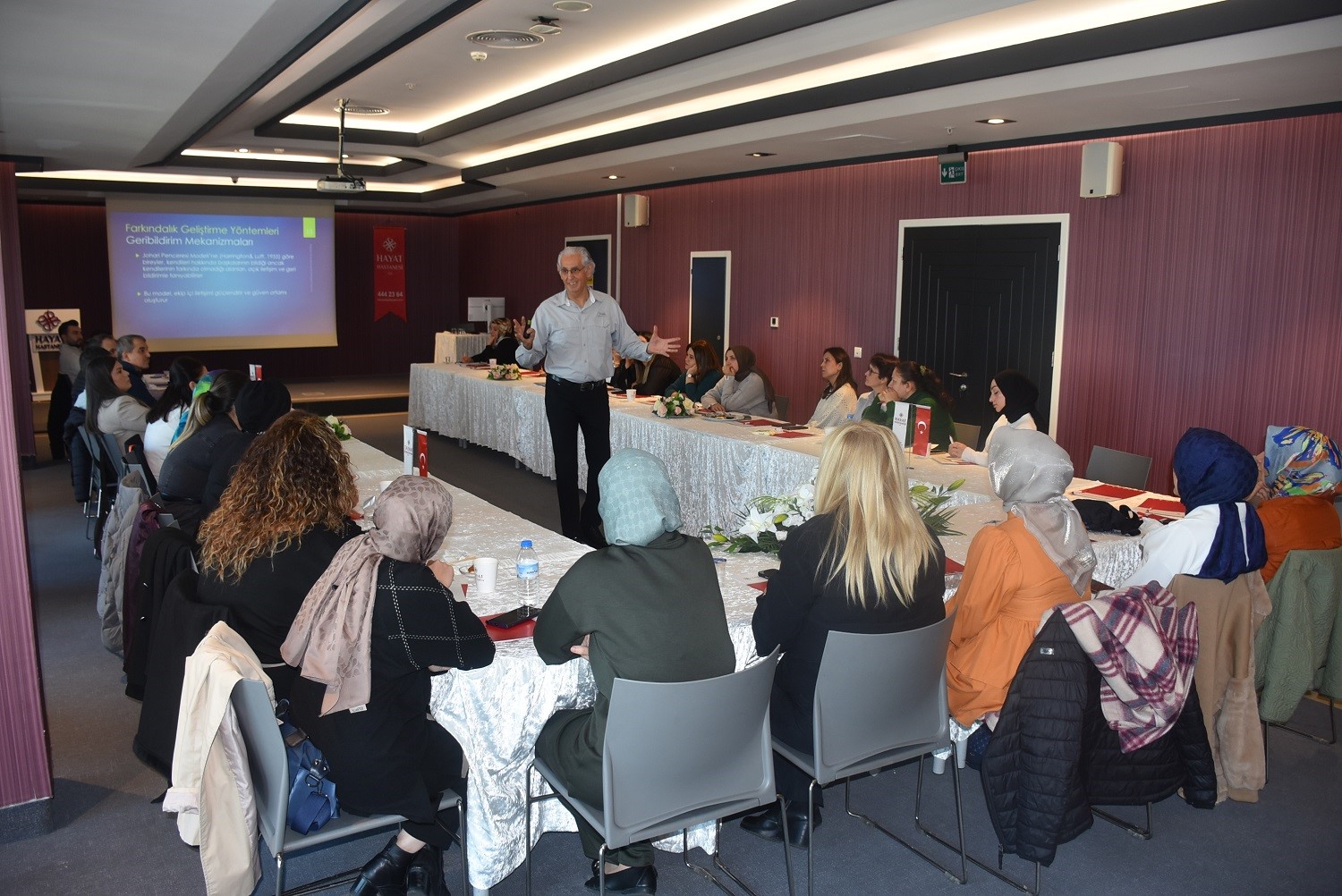 Prof. Dr. Haydar Sur, doğru iletişimin yollarını paylaştı