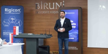 Ürolojide güncel cerrahi teknikler canlı uygulamayla aktarıldı