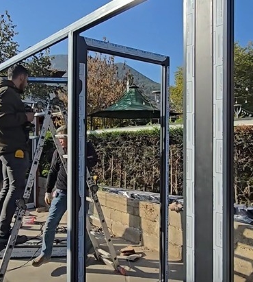 Bayırköy’de yeni nesil durak hizmeti başladı