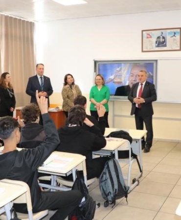 Bozüyük’te Kaymakam ve Milli Eğitim Müdüründen okul ziyaretleri