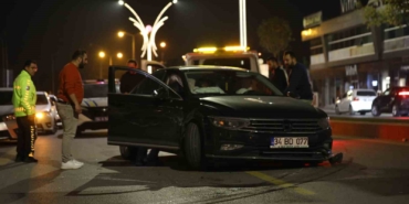 Sakarya’da hareketli dakikalar: Uyuşturucu taşıdığından şüphelenilen araç, kilometrelerce kovalandı