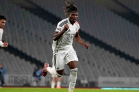 El Bilal Toure skora katkı yapmaya devam ediyor