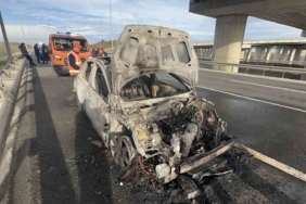 Tayakadın’da otomobil alev alev yandı