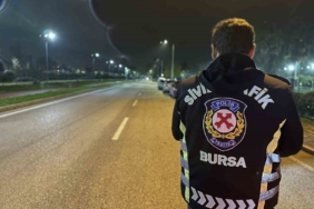 Bursa’da sivil trafik ekiplerinden gece denetimi