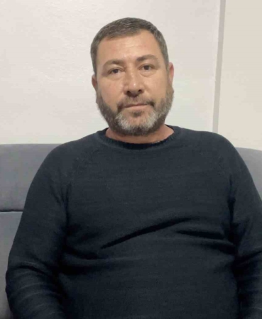 Mantar toplarken yılana bastı