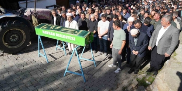 Kastamonu’da kayıp diye aranırken ölü bulunan imam hatip, Balıkesir’de toprağa verildi