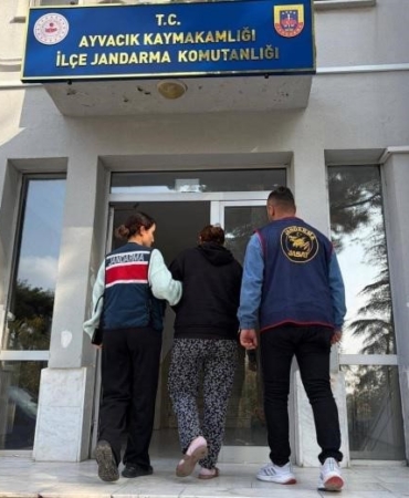 Çanakkale’de boş arazide bulunan bebek cesediyle ilgili 1 kişi gözaltına alındı