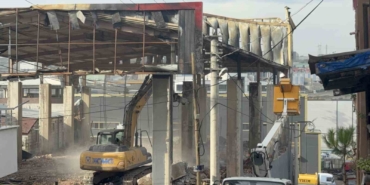 7 kişinin öldüğü parfüm dolum tesisi yıkılıyor