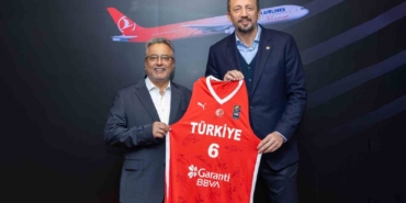 Ahmet Bolat: "A Milli Basketbol Takımımıza şampiyonluklarla dolu bir yolculuk diliyorum"