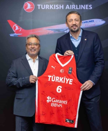Ahmet Bolat: "A Milli Basketbol Takımımıza şampiyonluklarla dolu bir yolculuk diliyorum"