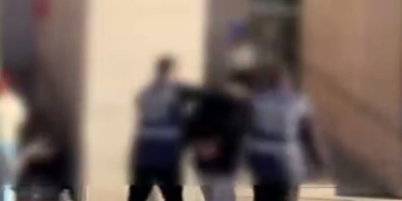 Kağıthane’de gürültü tartışmasında 1 kişiyi öldürüp 2 kişiyi yaralayan 19 yaşındaki şüpheli tutuklandı