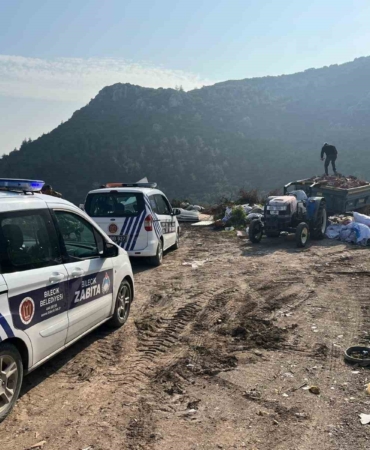 Bilecik’te inşaat atığını kaçak döken vatandaşa ceza kesildi