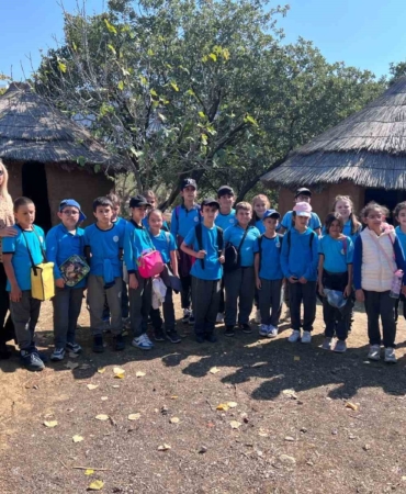 Öğrenciler, Arkeopark’ta arkeolojiyi tanıyor