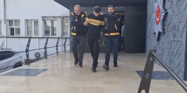 Eşini 45 yerinden bıçaklayan cani koca tutuklandı