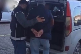 Taksiden yolcu yerine 3 kaçak göçmen çıktı