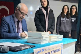 Balıkesirli öğretmen yazar Dilaver Ayyıldız’dan çocuklara şiir kitabı