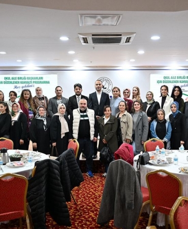 Karadeniz: "Bu ilçenin çocuklarına her alanda destek vermek istiyoruz"