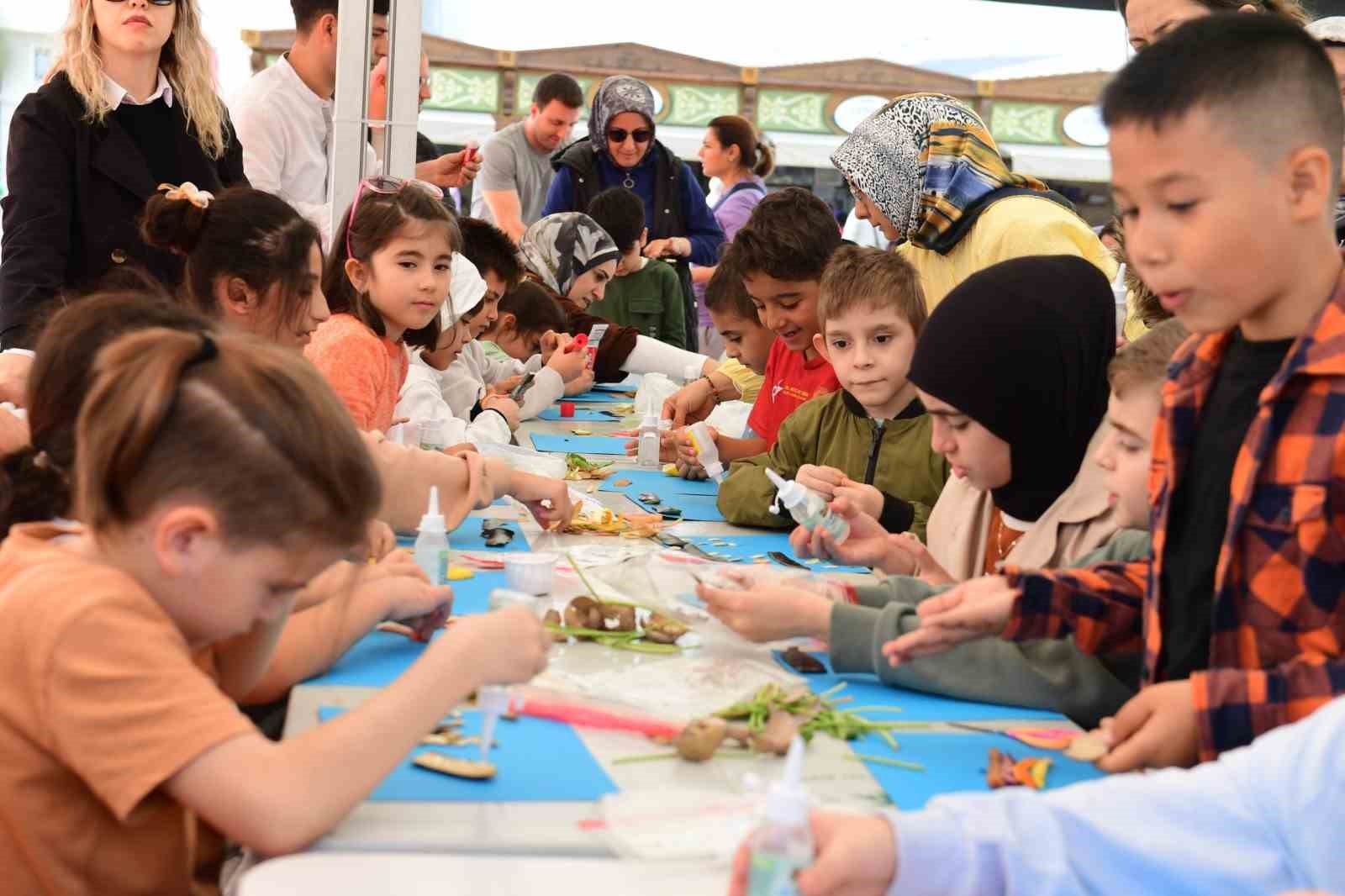 Edebiyatın kalbi 9 gün boyunca Osmangazi’de attı