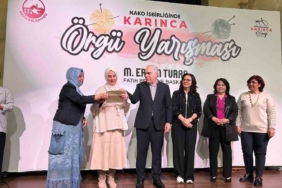 Fatih’te Örgü Festivali’nde dereceye giren yarışmacılar ödüllerini aldı