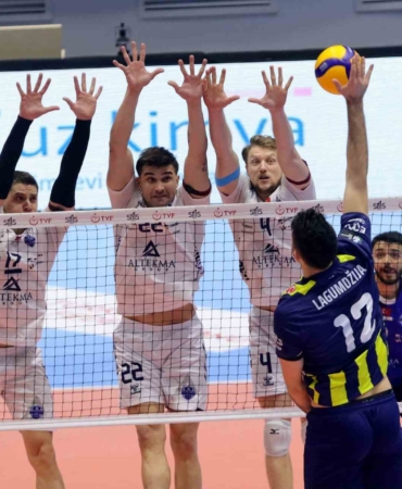 Efeler Ligi: Altekma: 1 - Fenerbahçe: 3