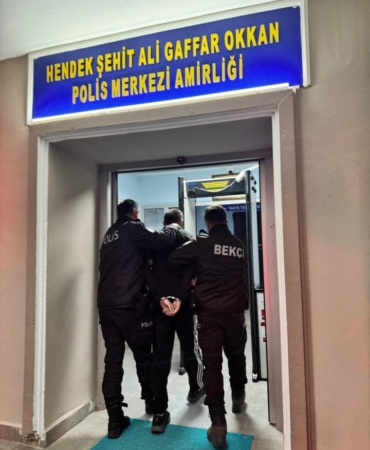 Sakarya’da uyuşturucu ve aranan şahıslara yönelik operasyon
