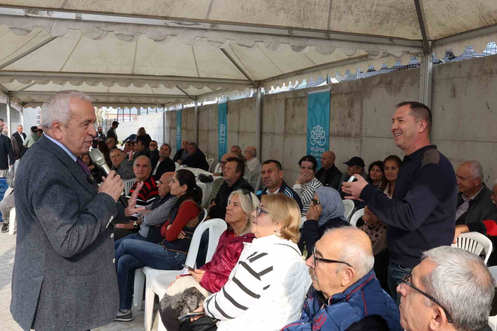 Başkan Şadi Özdemir, vatandaşların sorun ve taleplerini mahallesinde dinledi
