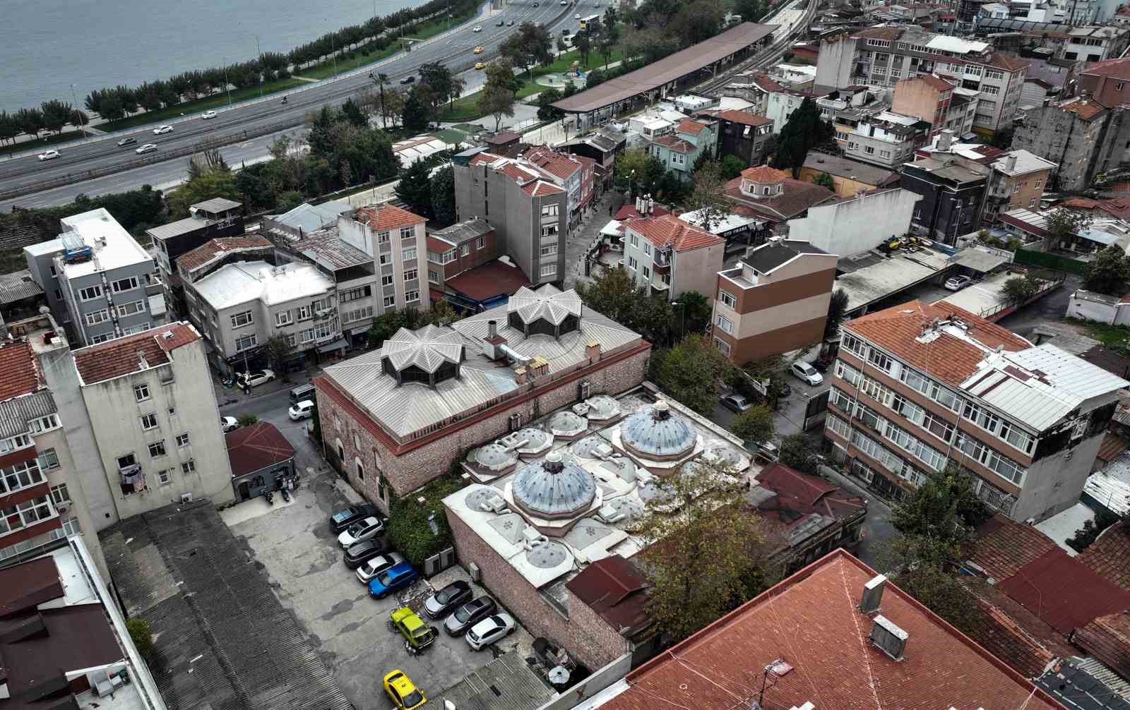 Mimar Sinan’ın eseri tarihi hamam, gazino restorana dönüştürüldü