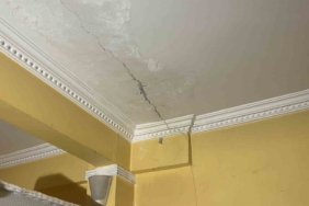 Kocaeli’de bir binanın kolonları çatladı: Aileler korkuyla evi tahliye etti