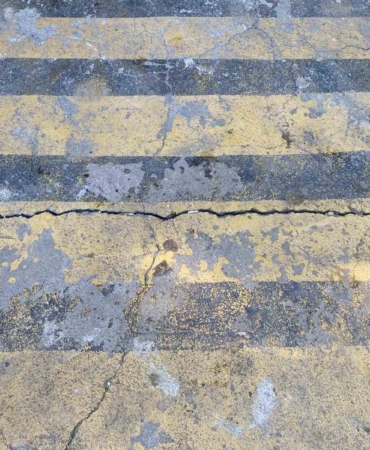 Ataşehir’de bina kolonlarında patlama paniği