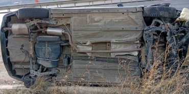 Otomobil yoldan çıktı, 1 yaralı