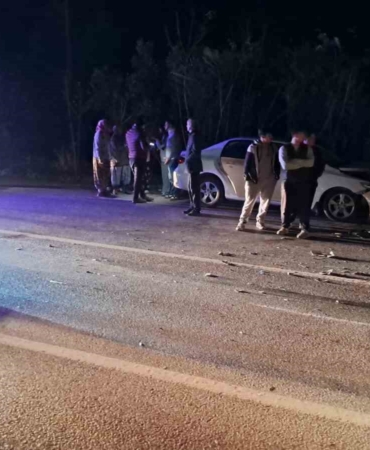 Bursa’da tır ile otomobil çarpıştı: 1 yaralı