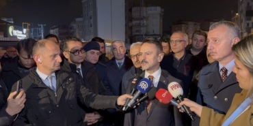 Aynı bölgede kolonu çatlayan bina tahliye edildi